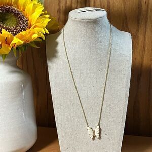 Elegant Gold Butterfly Pendant Necklace NWT #LBNK7